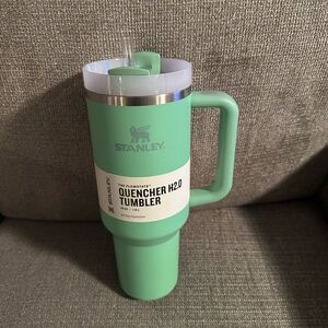 Stanley Quencher H2.0 Tumbler - 40 oz Jade